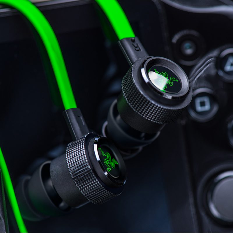 Razer Hammerhead Pro V2 10